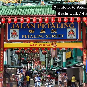2* Hotel Swing & Pillows - Chinatown